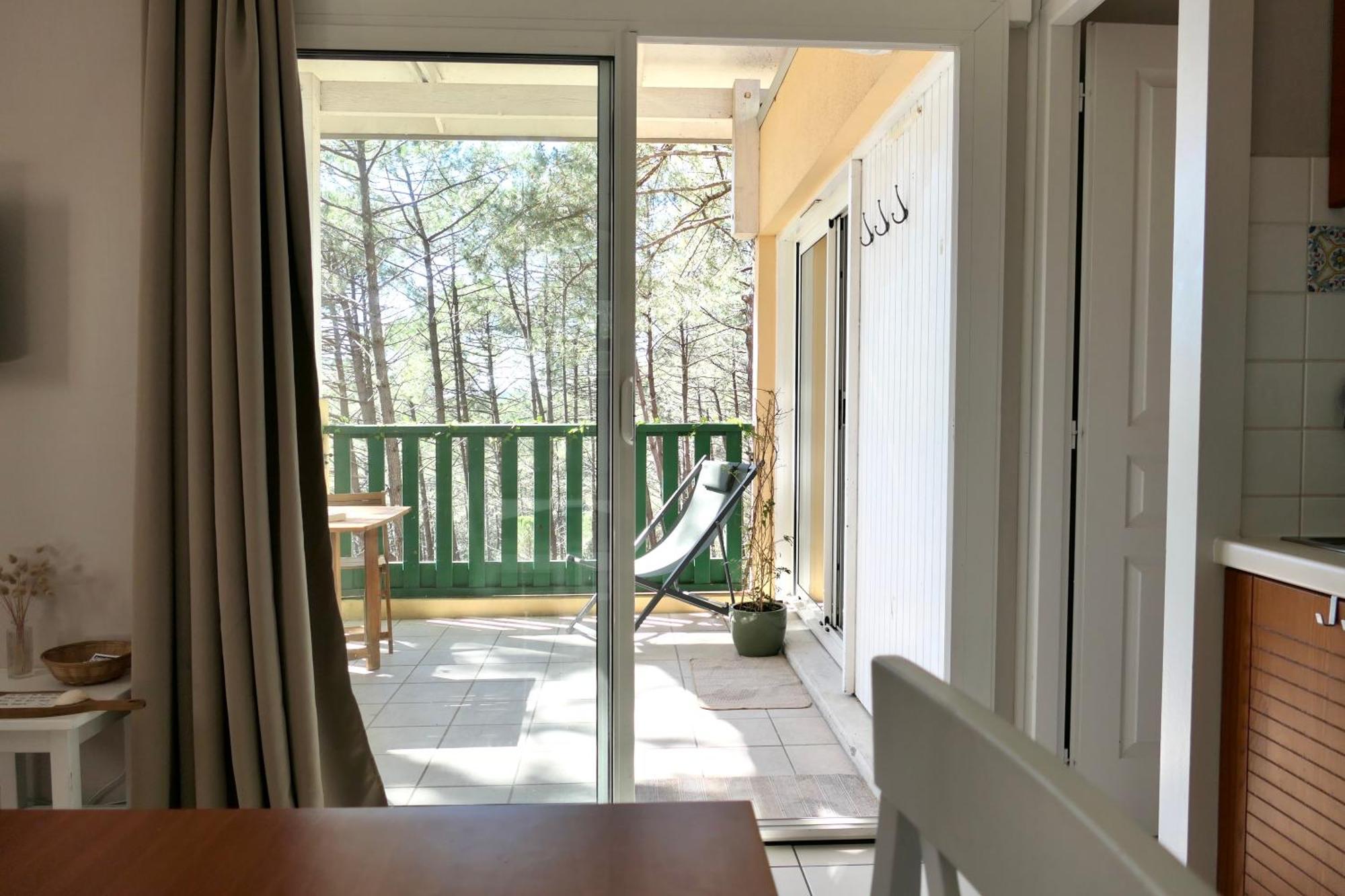 Apt Les Grands Pins, Entre Foret, Lac Et Ocean 卡尔康 外观 照片